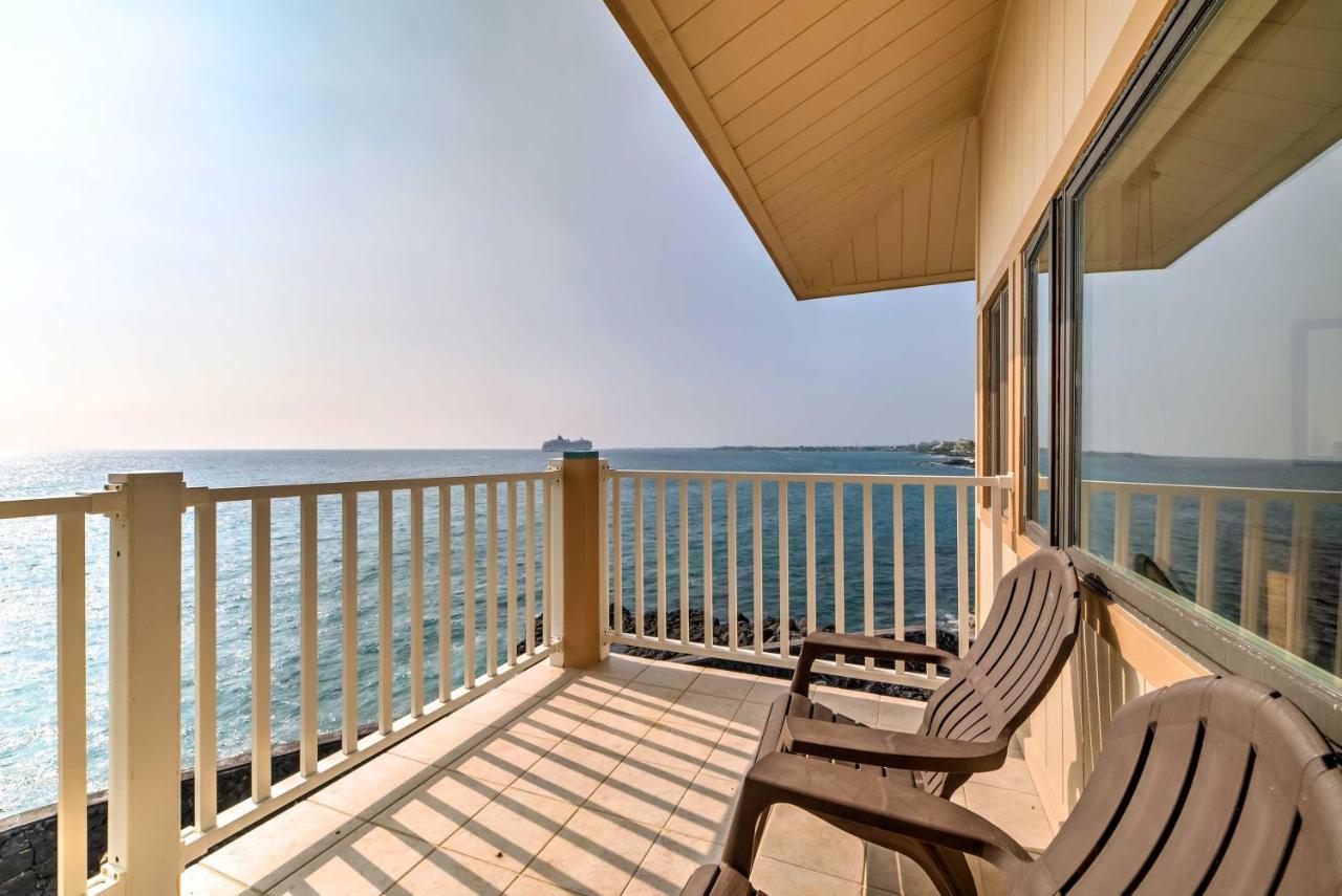 Oceanfront Kailua-Kona Townhome With Pool And Views! エクステリア 写真